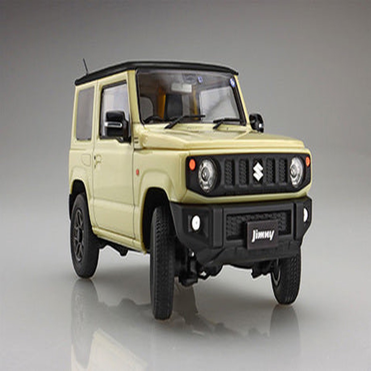 Fujimi 1/24 Suzuki Jimny JB64 (Chiffon Ivory Metallic/Black 2 Tone Roof)